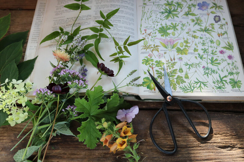 Romantic valentines day floral workshop Dulwich College