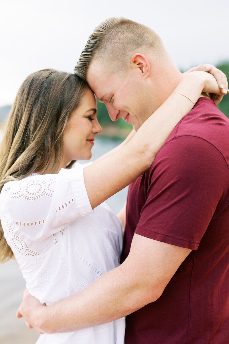 Playful Engagement with a Mountain View_0002