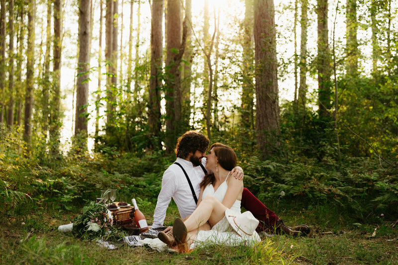 Manistee-Forest-Michigan-Elopement-0821-SparrowSongCollective-Reedit-13