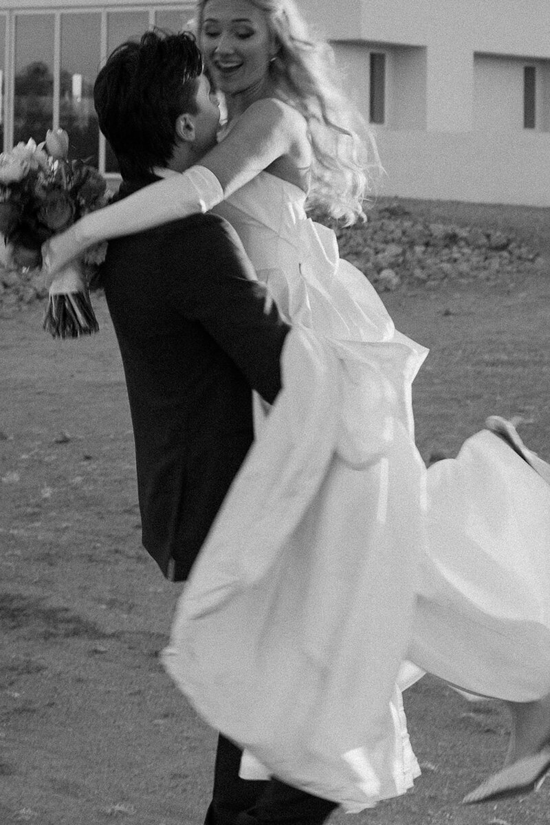 jami-oliver-wedding-preview-taylorraephotofilm-141