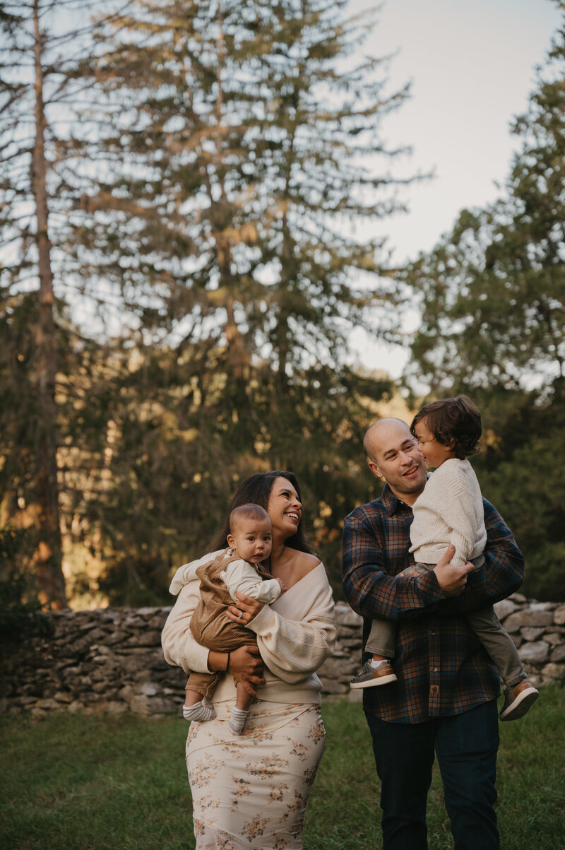 Sunrise Family Photo Session Blandy Farm Boyce Virginia Kelsey Cuervo Photography Wedding and Motherhood Photographer 2024-38