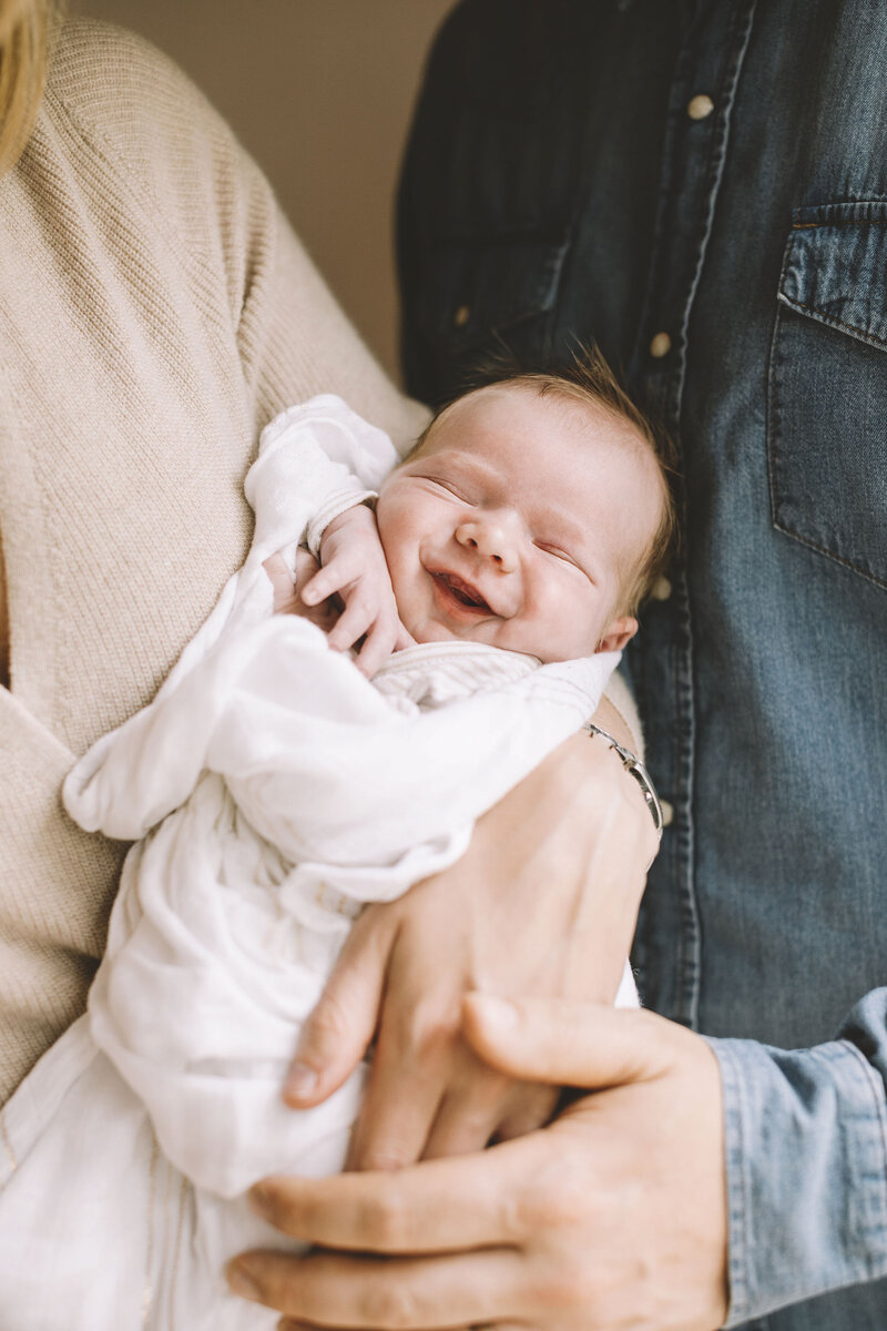 resizedtorontoebabynewbornphotographer_30
