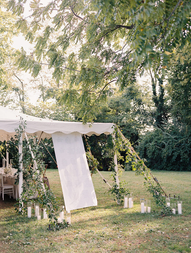 Jessica_Ryan_Great_Oak_Manor_Chestertown_Maryland_Wedding_Megan_Harris_Photography_SMP_-89