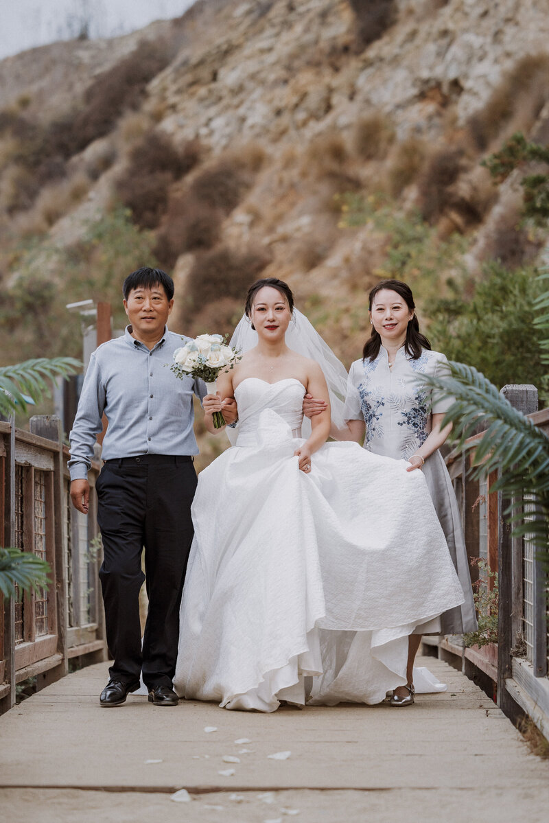 Terranea-Wedding-Bride-Groom-2