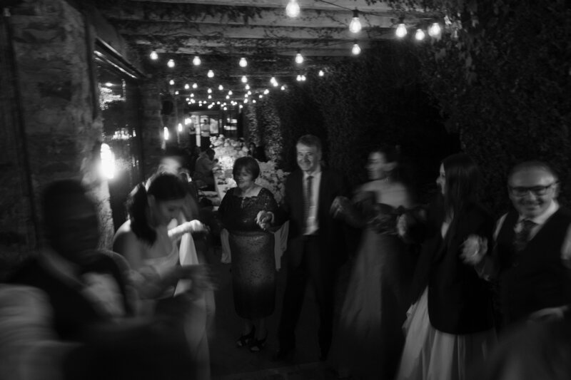 Little Paper Plane_Lake Como Wedding_Mariah & Samson-62