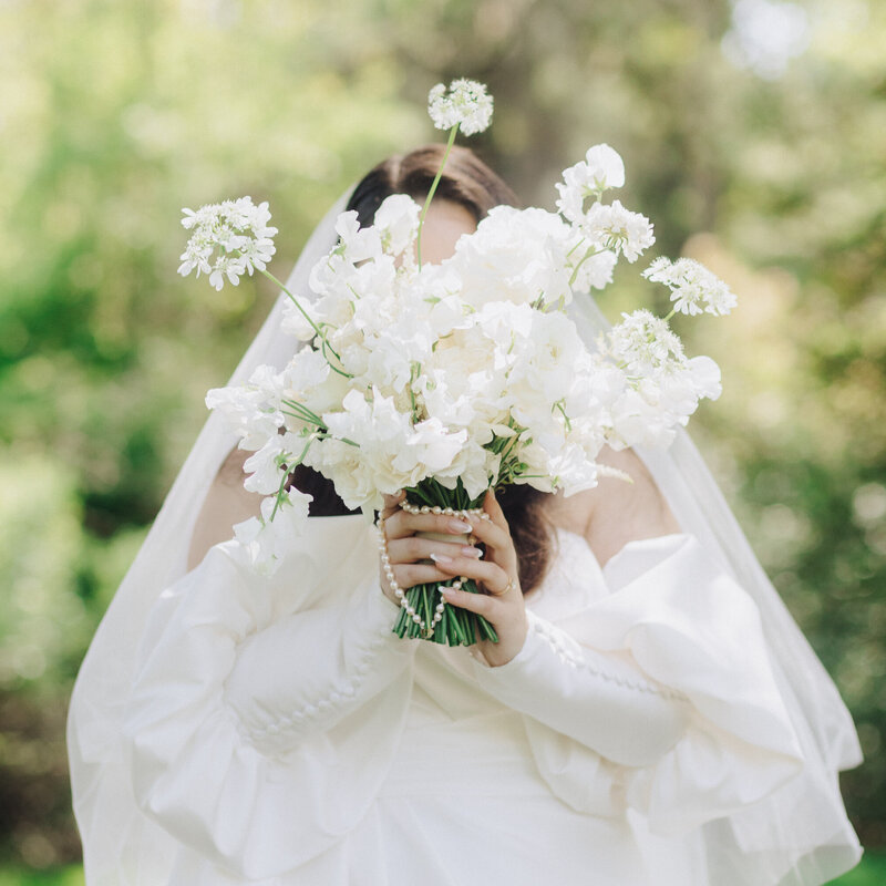 wedding-dress-florals-artful-portrait-001-3