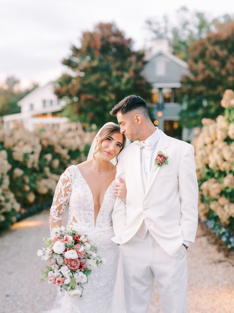 Alexis&Justin_PippinHillFarmWedding_Previews-107