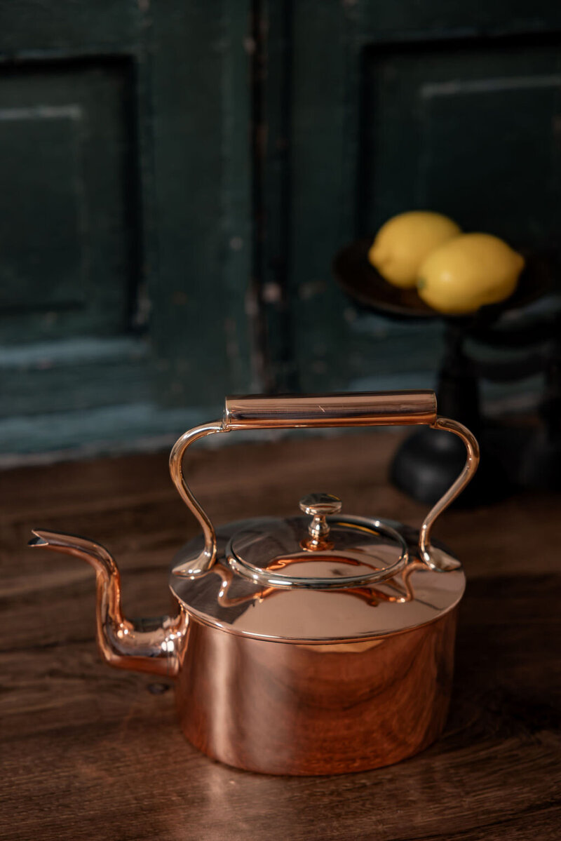 Antique English Round Tea Kettle, C. 1880 2