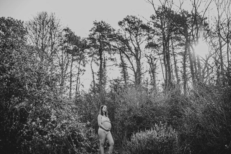 seance photo maternage sauvage haute savoie - photographe maternage sauvage - vanessa amiot