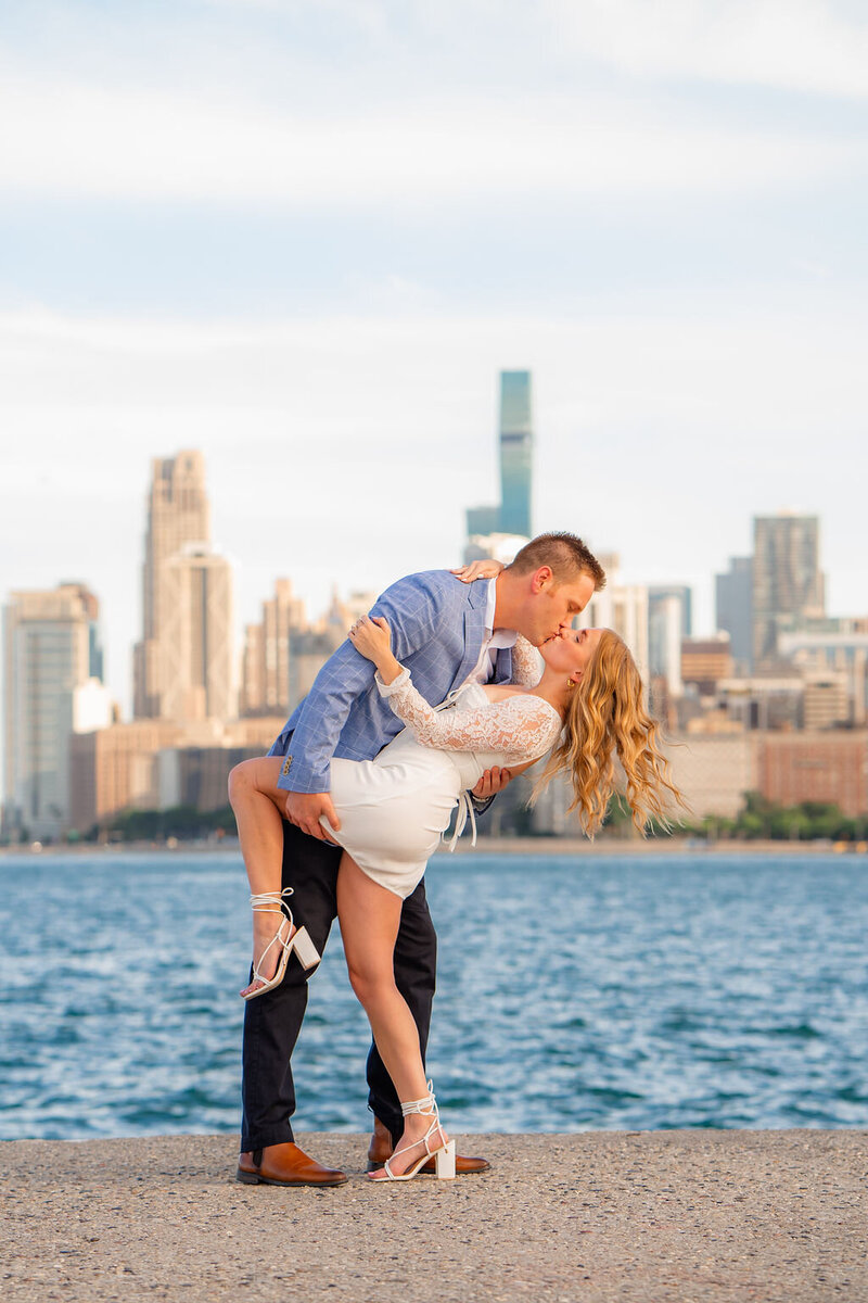 chicago-sailboat-engagement-session (20)