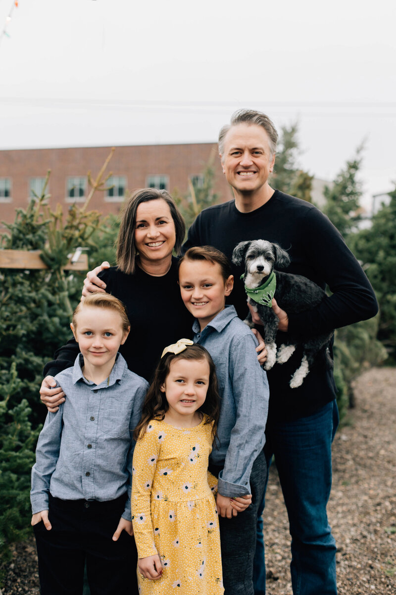 Christmas tree farm family photos