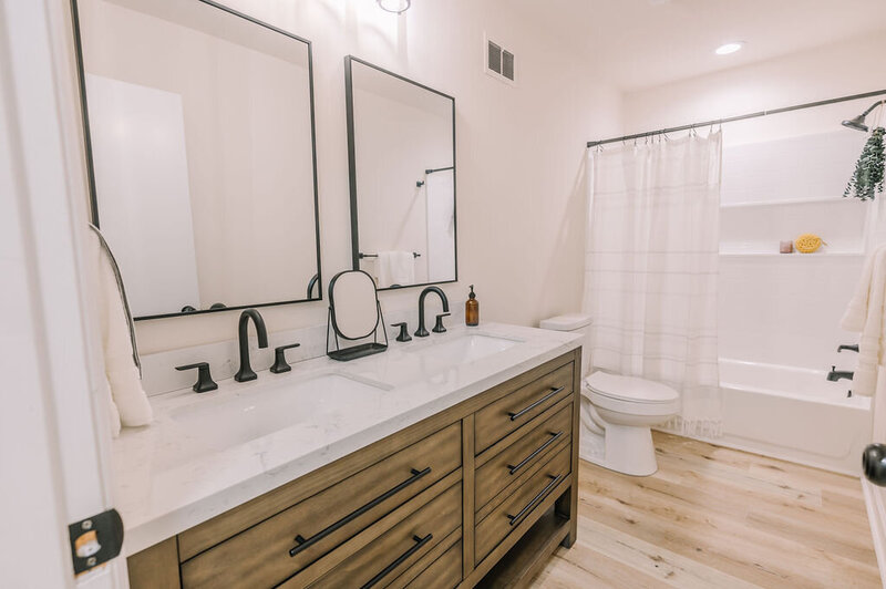 CATHERINEHAYNES4588OLDRICHMONDRD-30