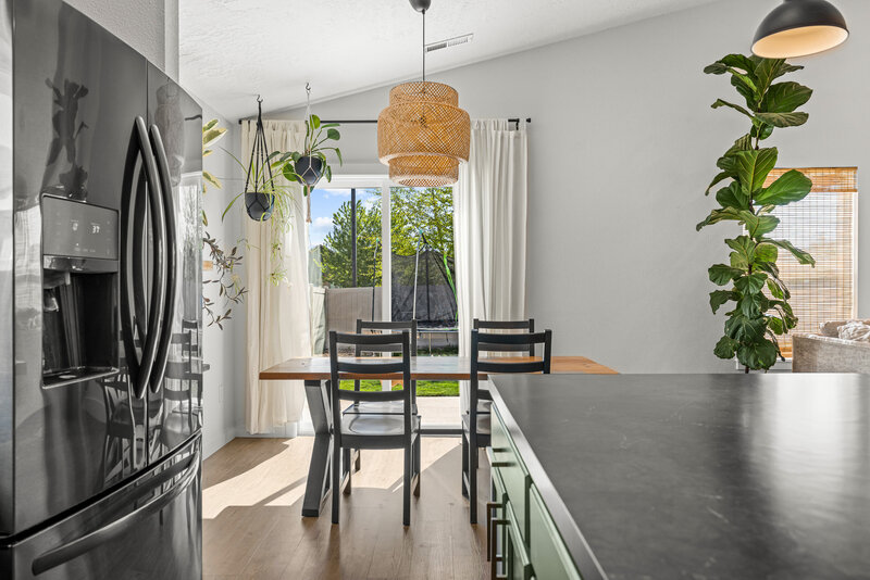 2730NRidgecreekWay-19