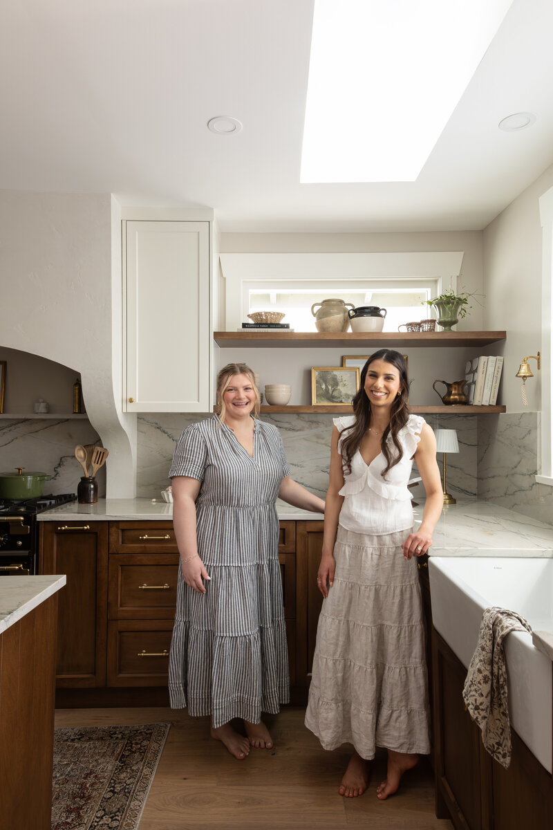 Ashley de Boer Interiors review interior design materials.