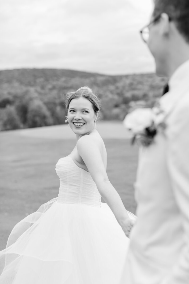bridal-portraits-washington-country-club