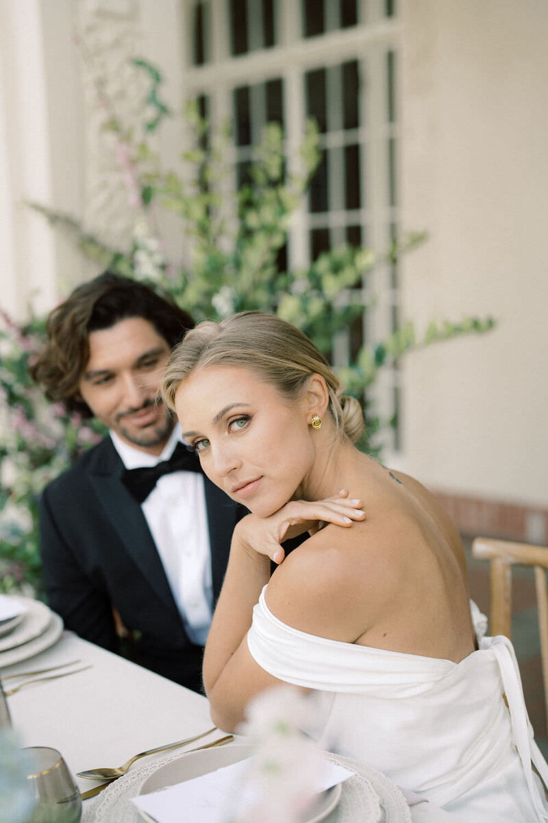 Villa Montalvo wedding - bride and groom portraits