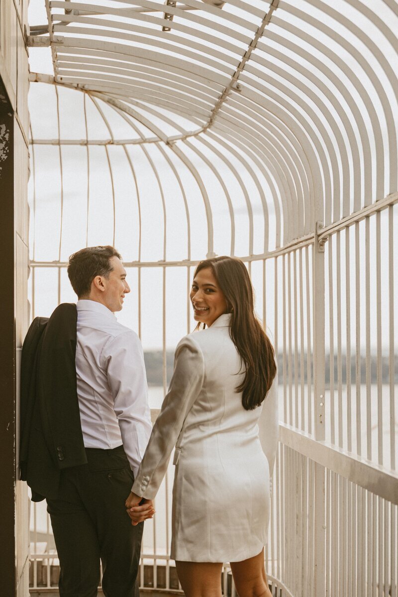 Smith Tower Seattle courthouse elopement photographer-04