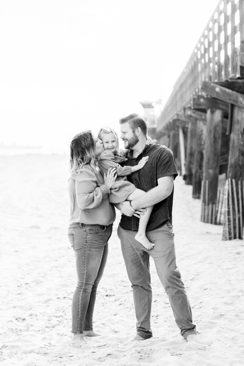 Family photos taken at Seal beach Pier in Seal Beach, California