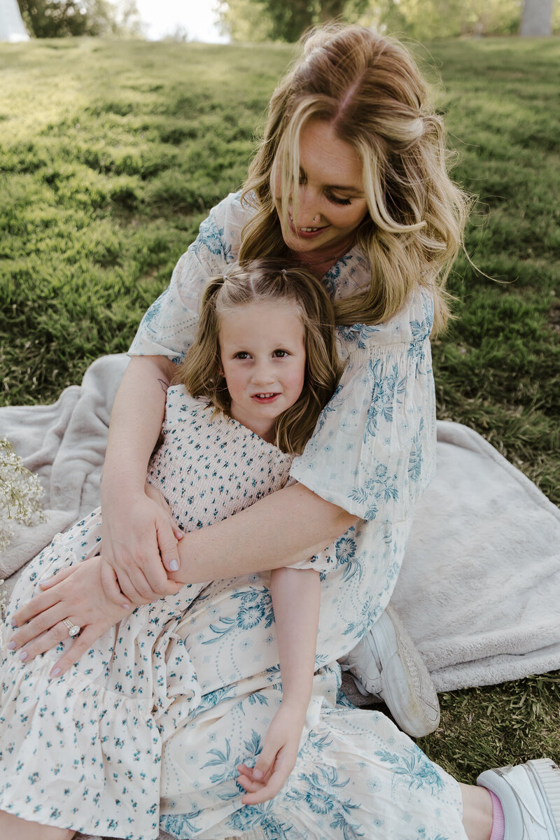 AtlantaGeorgiaPhotographer_AtlantaPhotographer_WestAvenuePhotography_LasVegasPhotographer_LasVegasFamilyPhotographer_PhotosByGabrielleMilford_2025_KalagianFam_4