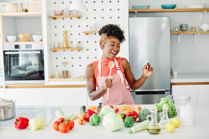 cooking in white kitchen_black girl3