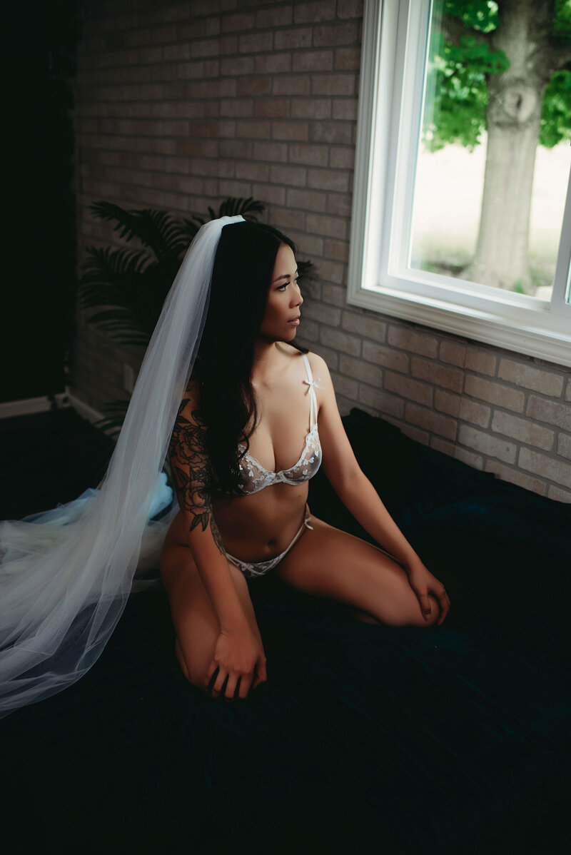 Michigan-Bridal-boudoir-KearstynMeyers91