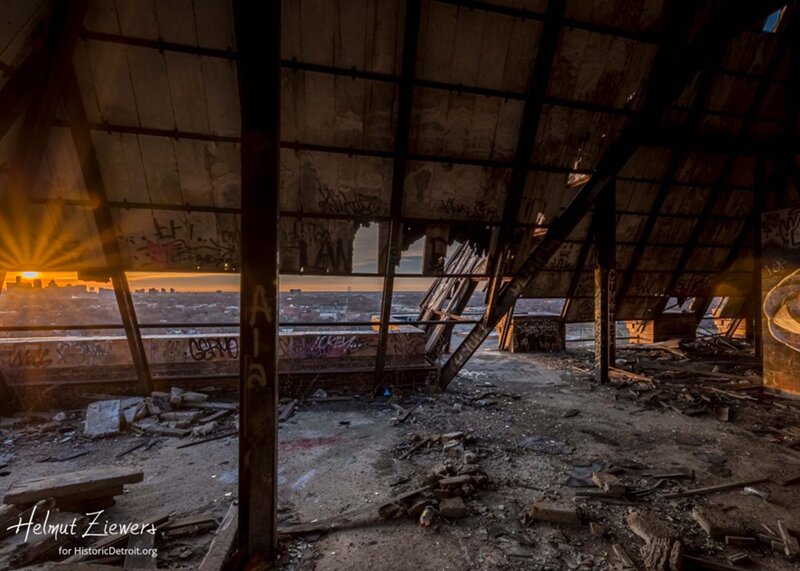 Lee Plaza Upper Floors_2