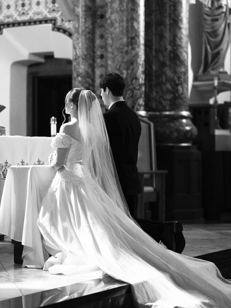 Austin-wedding-photographer-saint-marys-cathedral_0006