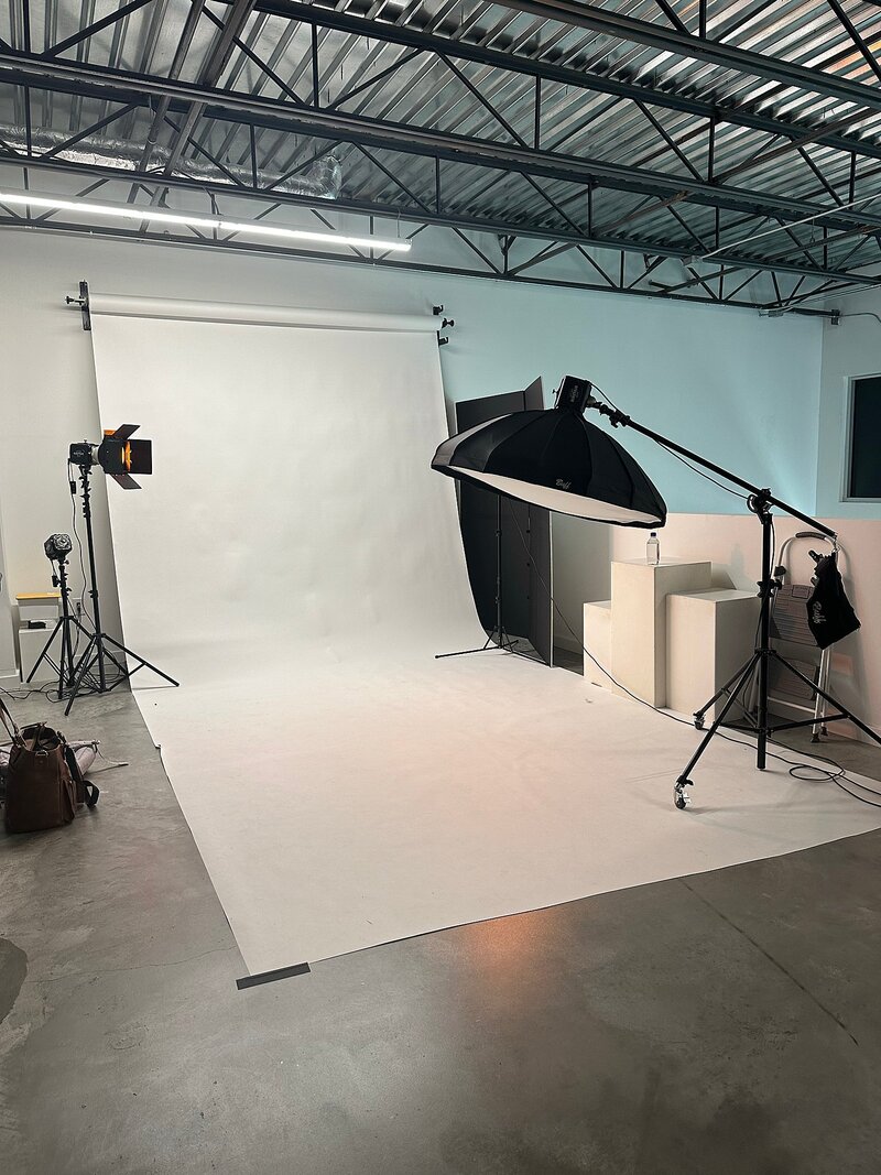 Luxury photography studio in Austin, Texas designed for maternity and newborn portraits