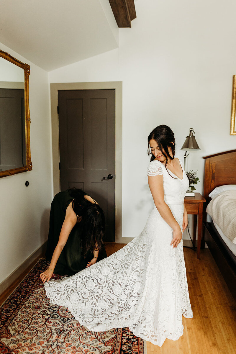 Catskills Wedding Photographer- Hudson Valley Wedding Photographer- Catskills Engagement Photographer- Hudson Valley Engagement Photographer New England Wedding Photography- New England Engagement Photographer
