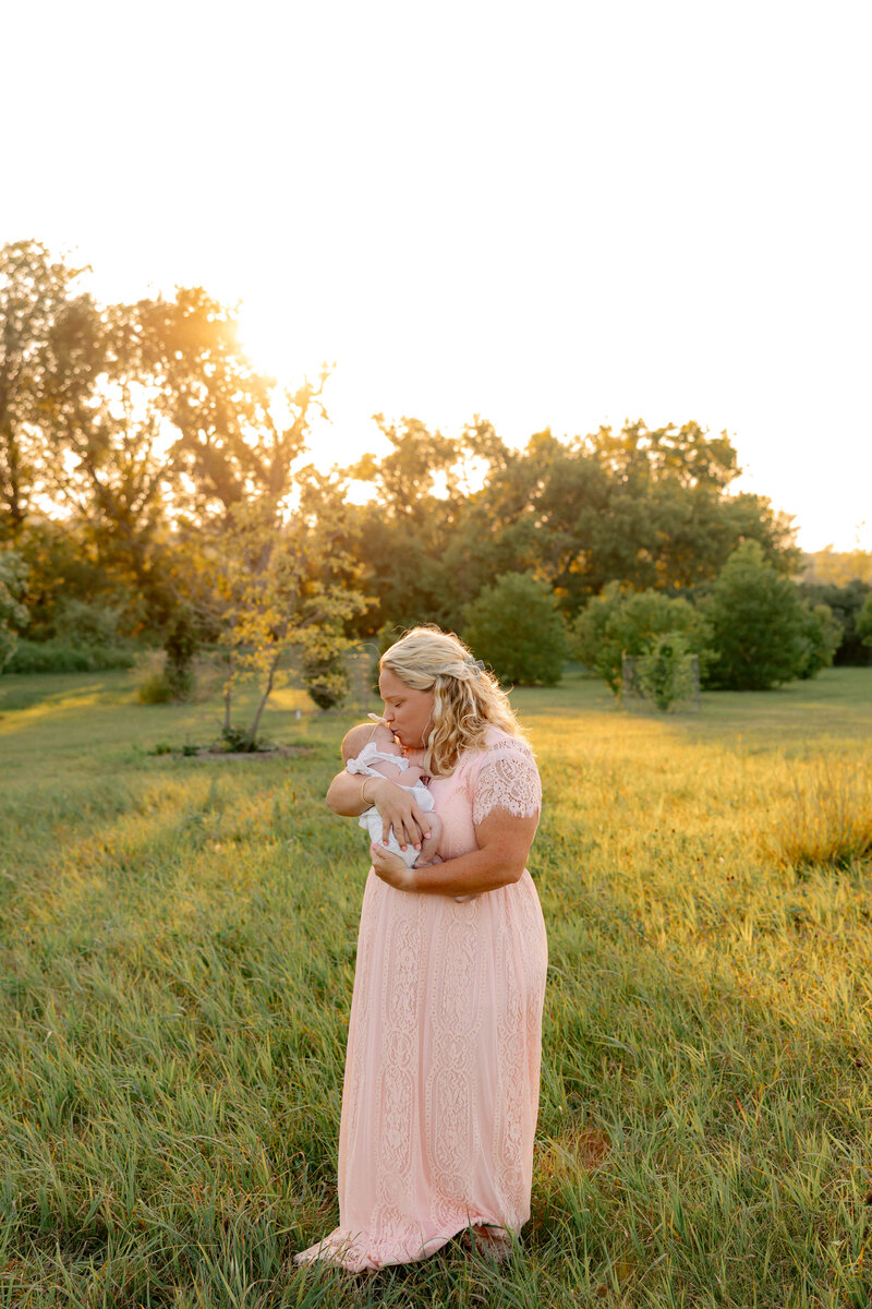 Katie+RossNewborn-51