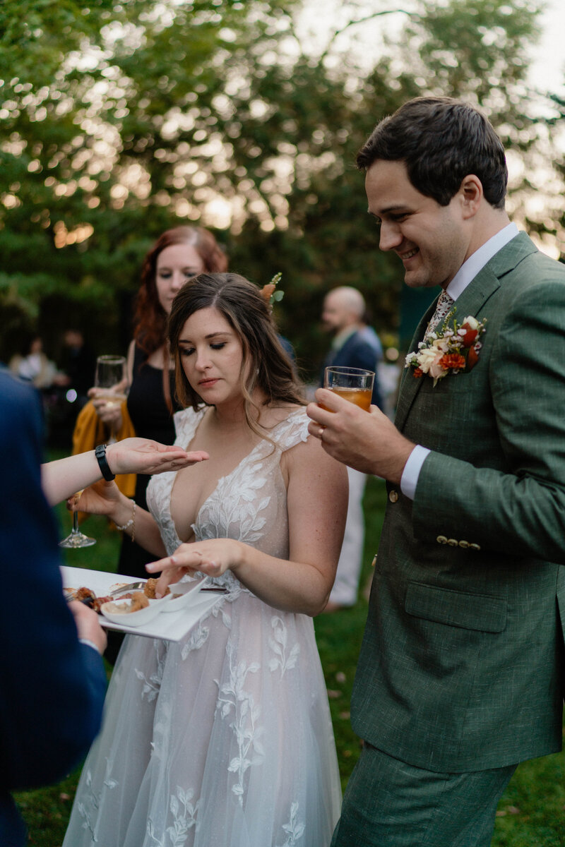 Nick_Elena_The_Greenbriar_Inn_MicroWedding-452