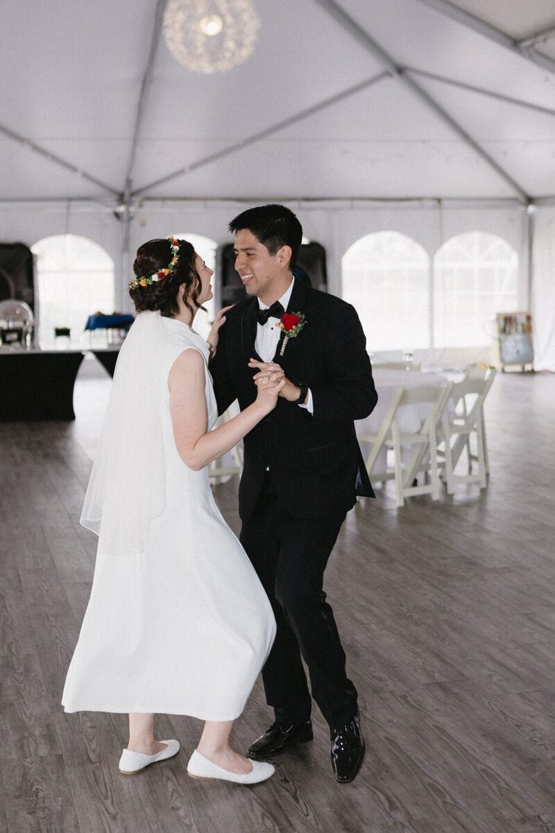 classic-and-documentary-style-wedding-photography-154