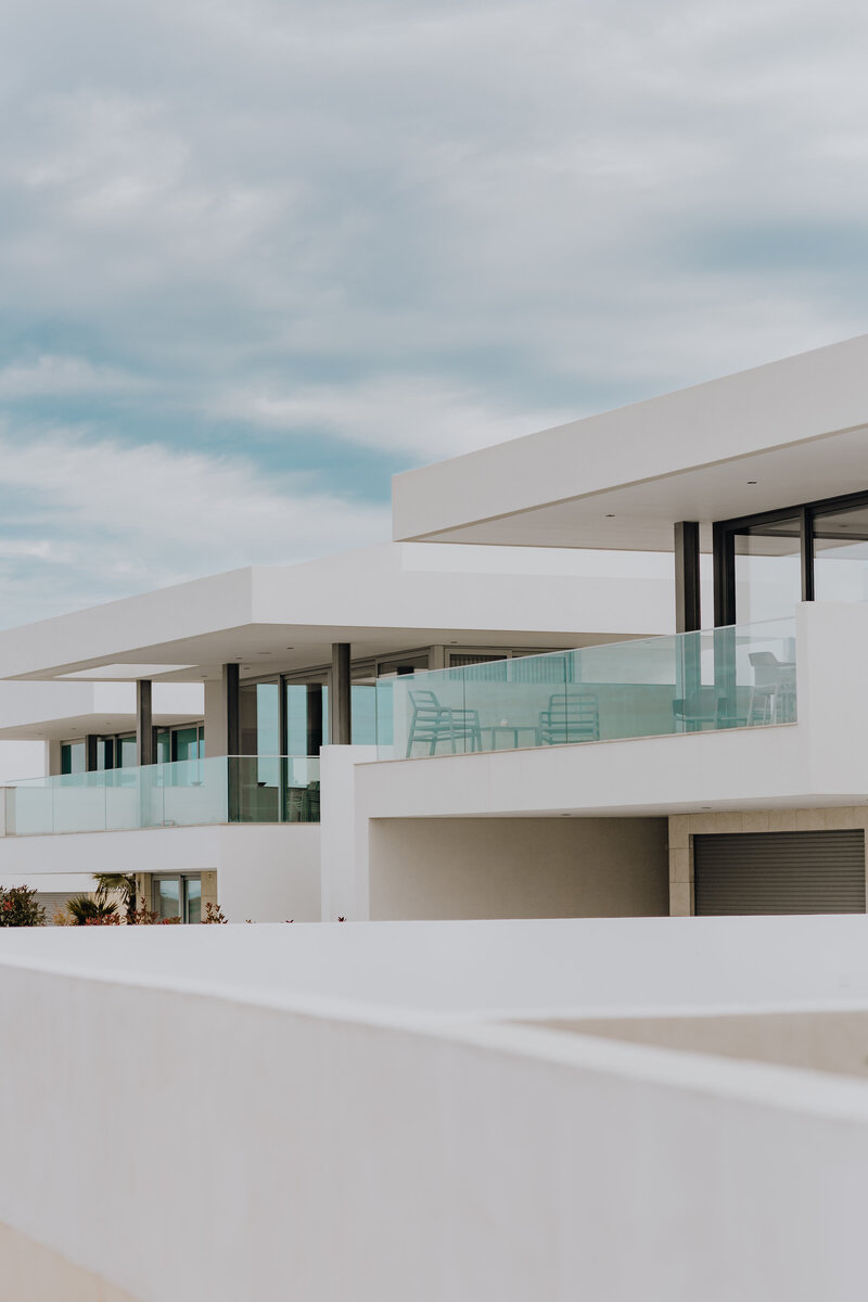 kaboompics_contemporary-portuguese-houses-8755