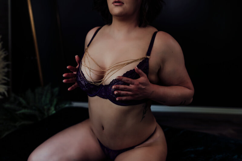PersonalizedBoudoirPhotography-69