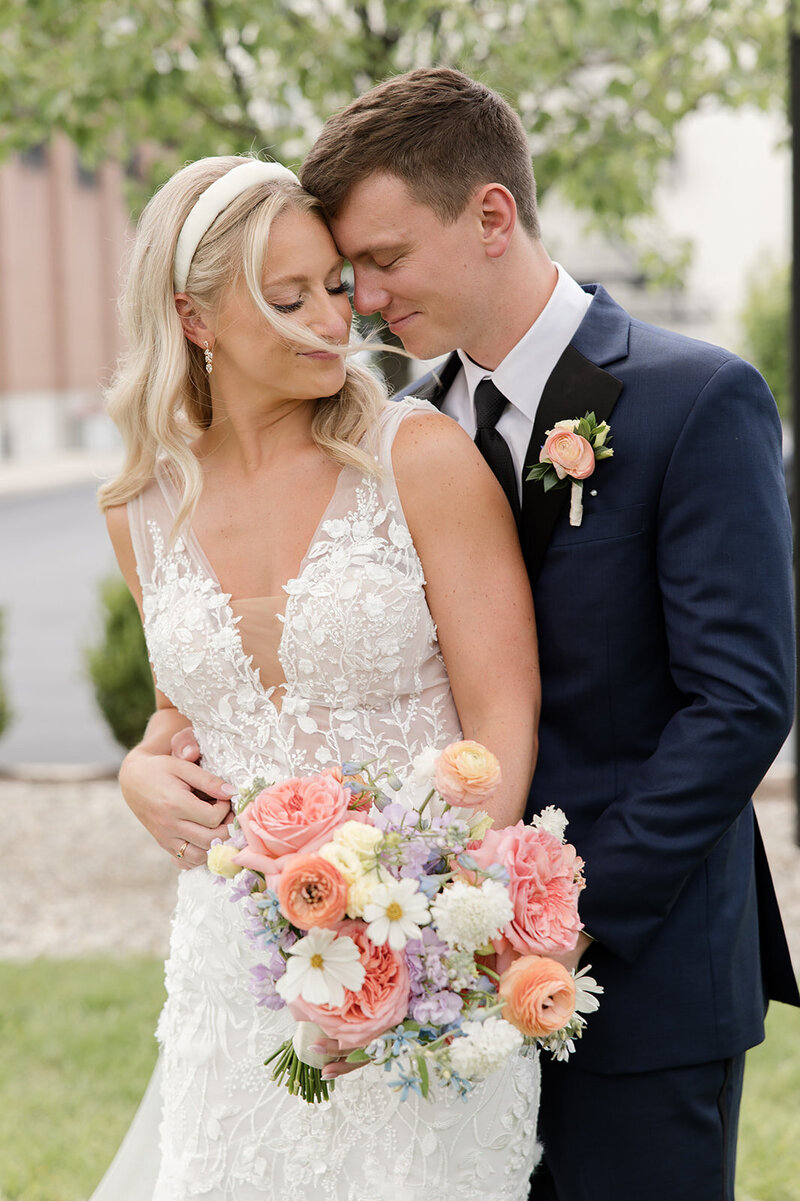 ohio wedding photographer traditional natural