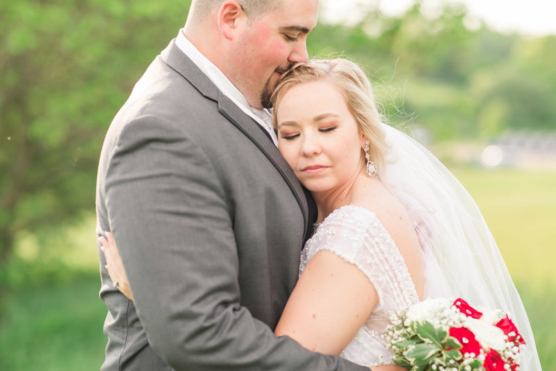 Classic-spring-St- Francis-church-tornto-ohio-wedding-22