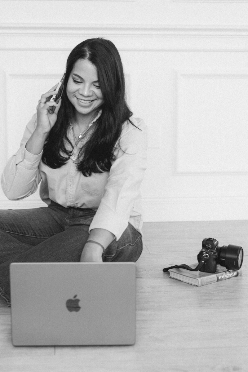 Lifestyle portrait of Pittsburgh wedding photographer Marien Malloy