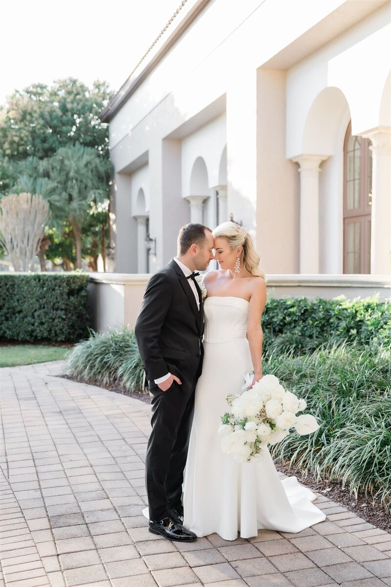 Bride and Groom Portrait at the Country Club of Orlando by Orlando wedding photographer