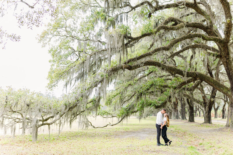 Amelia + Bryce  Wormsloe Engagement Session  Taylor Rose Photography-96