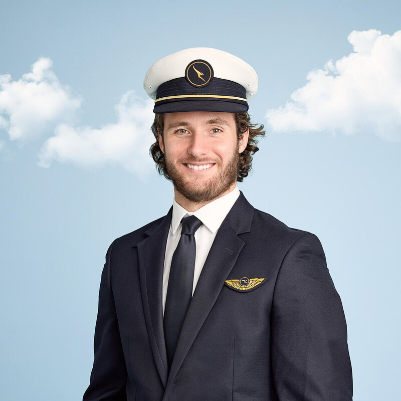Pilot-Headshot-1