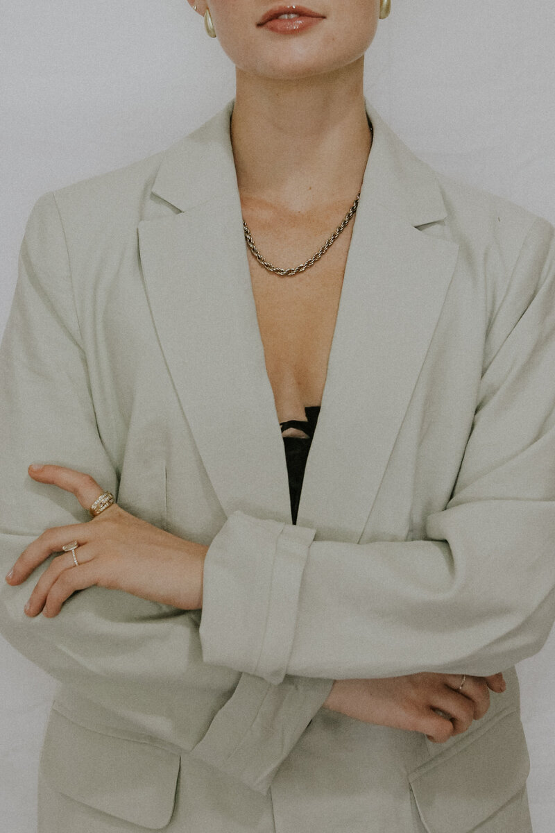 Ella-41