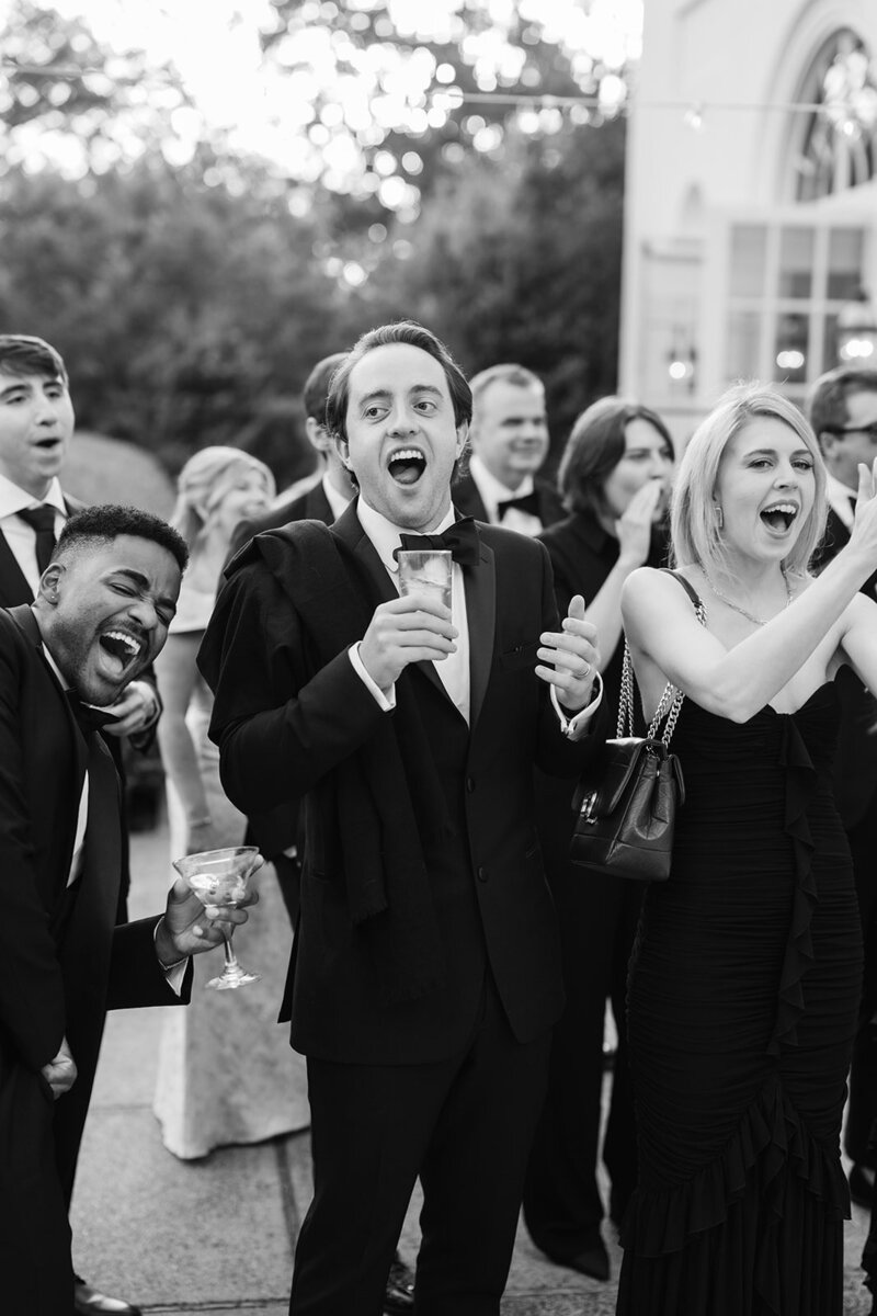 guests-cheer-first-dance-wadsworth