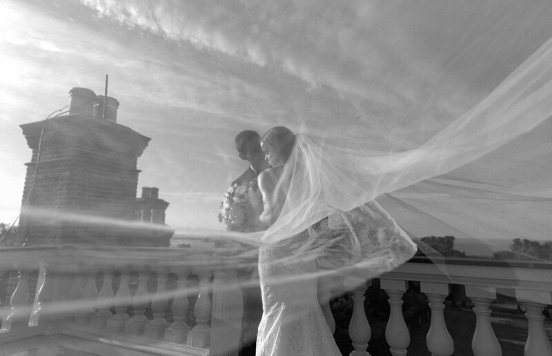 Since 2009, Deborah Zoe Photography has been synonymous with seamlessly capturing luxury weddings and events of all sizes hosted in some of New England's most storied locations. 