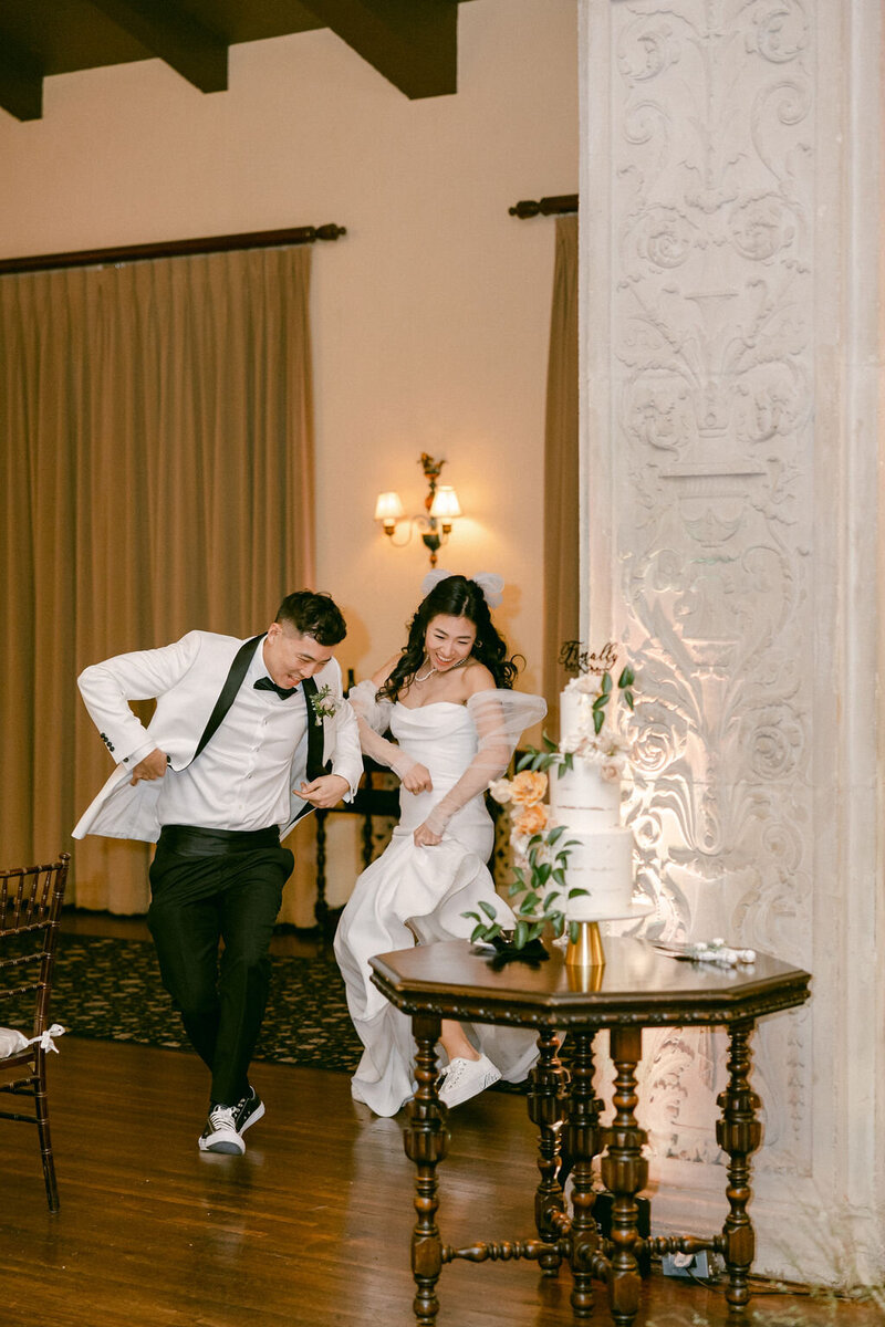 TiffanyJPhotography-Sneaks-1126 Ebell of Los Angeles Wedding Radiant Love Events