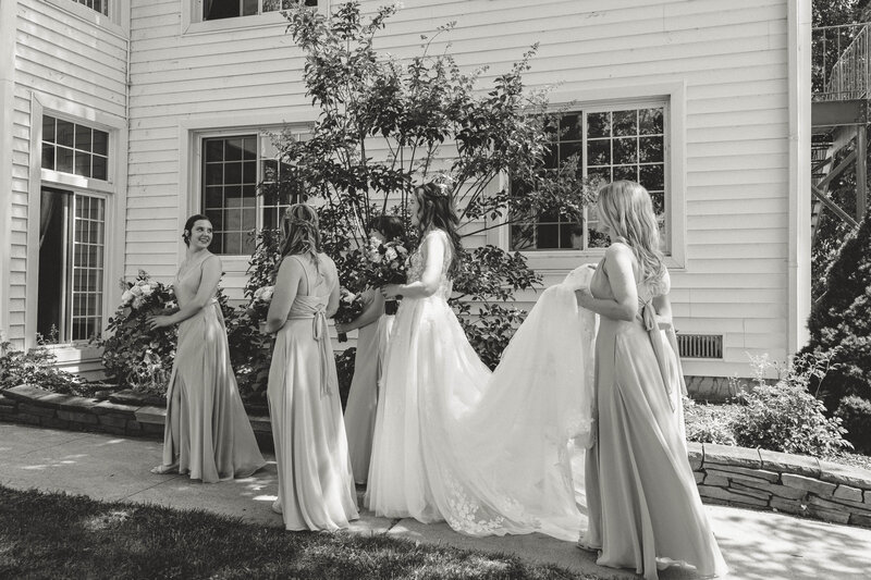 20-Makayla and Phillip - Wedding - Ann Arbor Michigan Photographer - Waldenwoods Howell