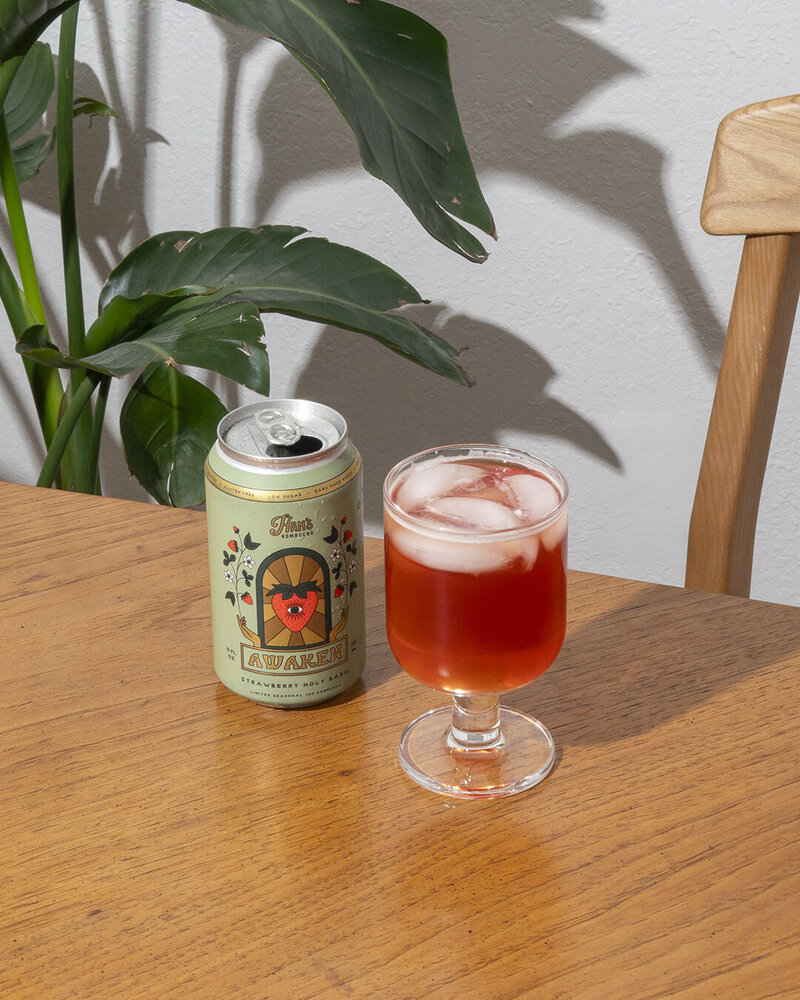 Hans_AwakenLaunchStills_1 (1)