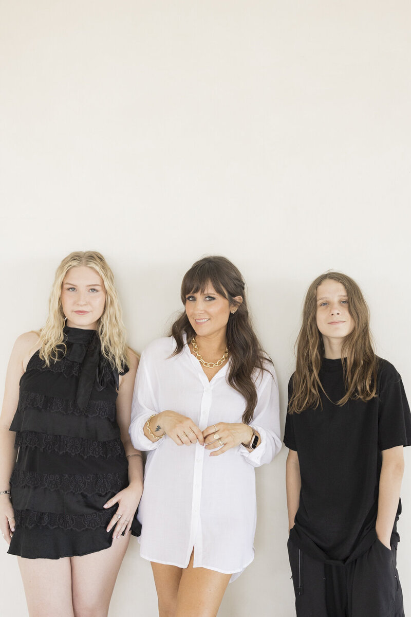 Tracy, Linsey, Mateo Of The Fully Alive Agency