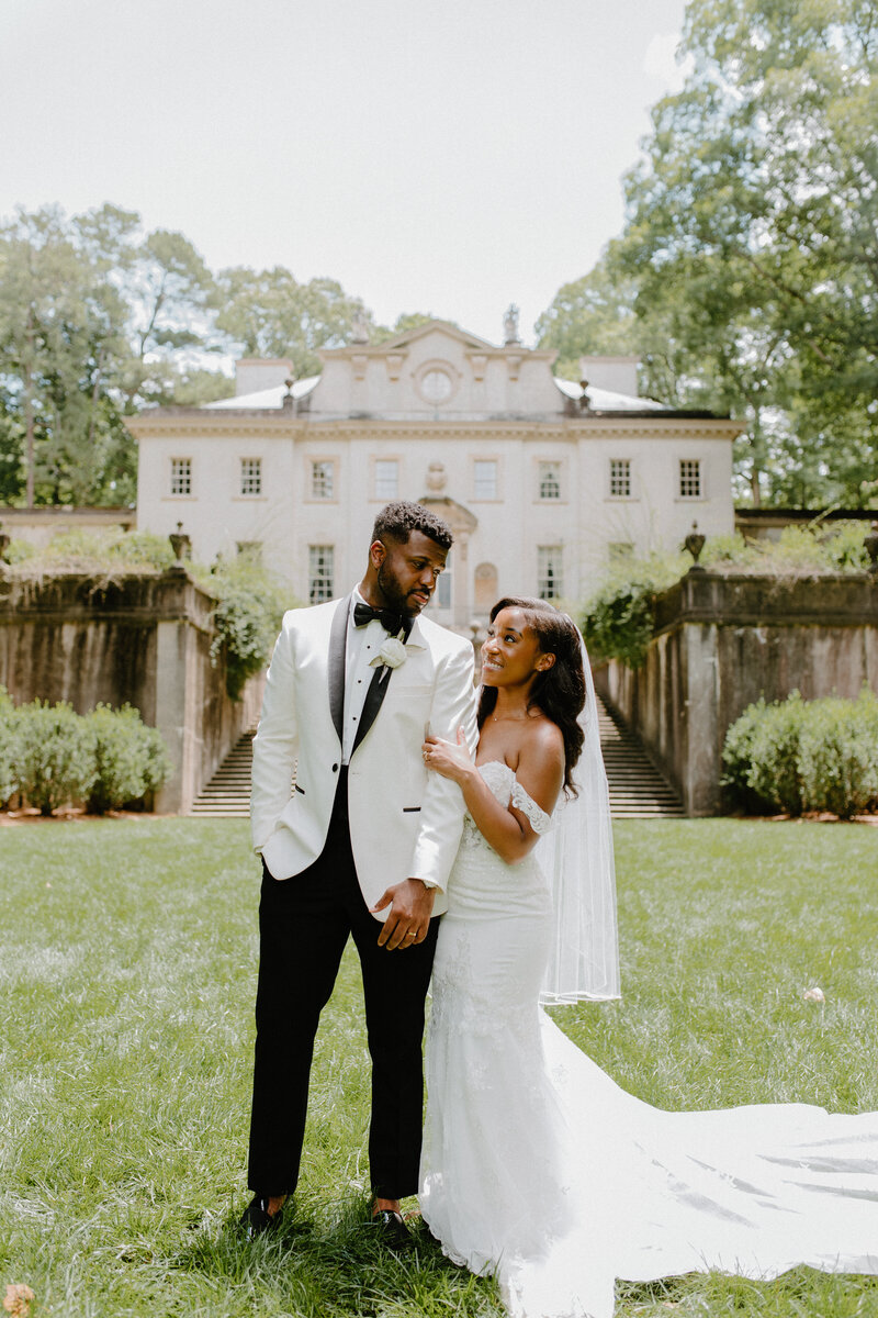Golden hour wedding photos in Atlanta