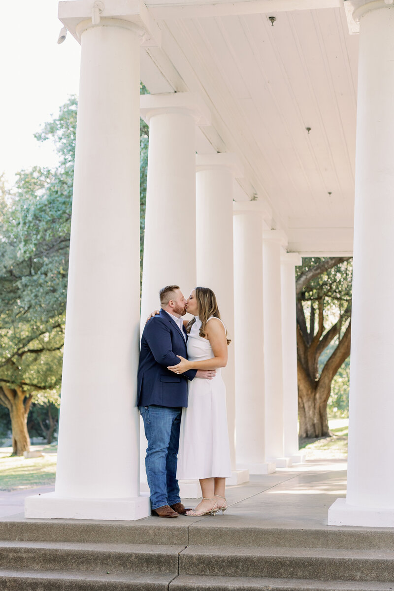 Arlington-Hall-Turtle-Creek-Dallas-Engagement-Session-Kortney-Boyett-Photography-15