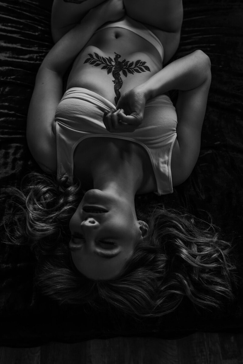 BoudoirPhotographerNearLansingMI-148